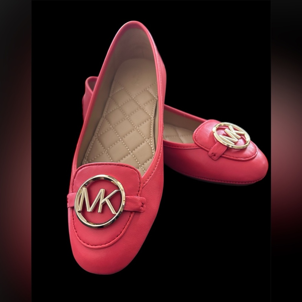 Michael Kors Women's Coral Flat